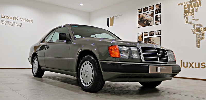 1988 Mercedes Benz 300CE